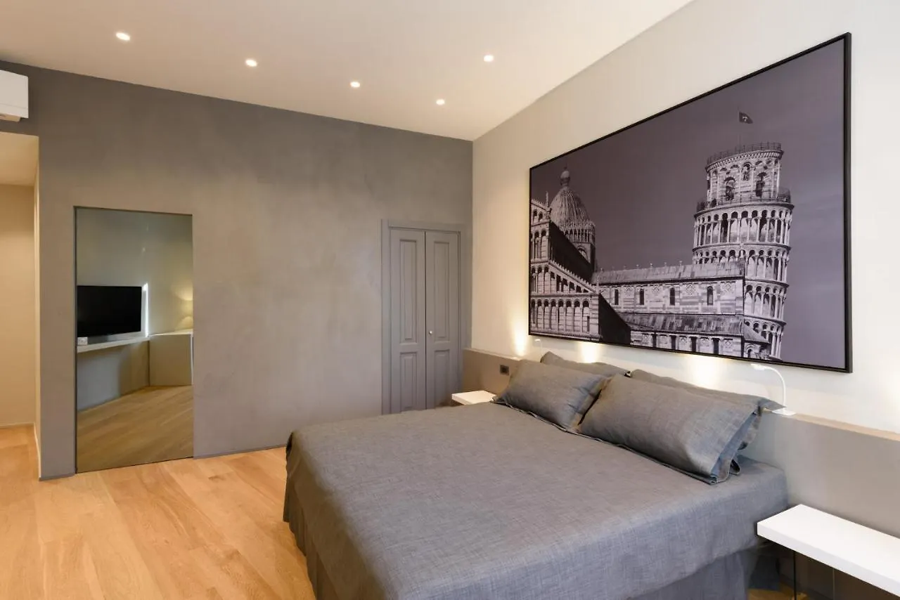 Palazzo Vasarri - Luxury design suites Montevarchi