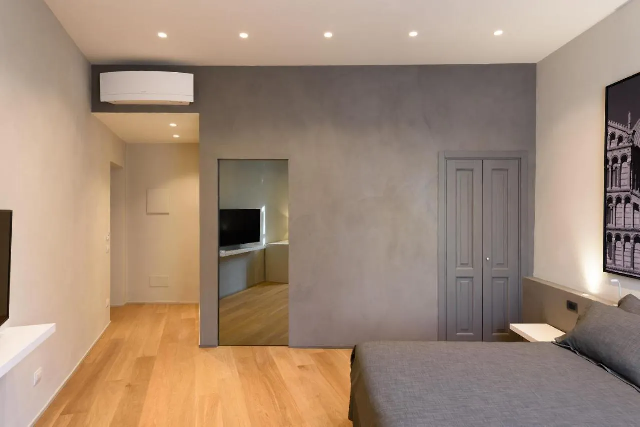Palazzo Vasarri - Luxury design suites Montevarchi 3*,  Italie