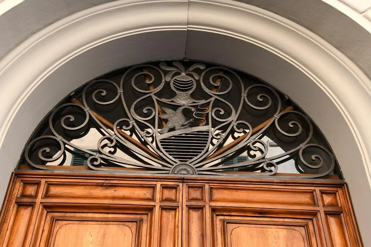 Palazzo Vasarri - Luxury design suites Montevarchi Hotel